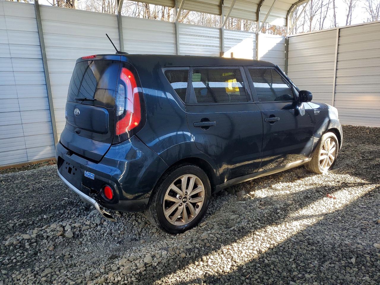 2017 KIA SOUL Plus