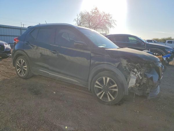 2020 NISSAN KICKS