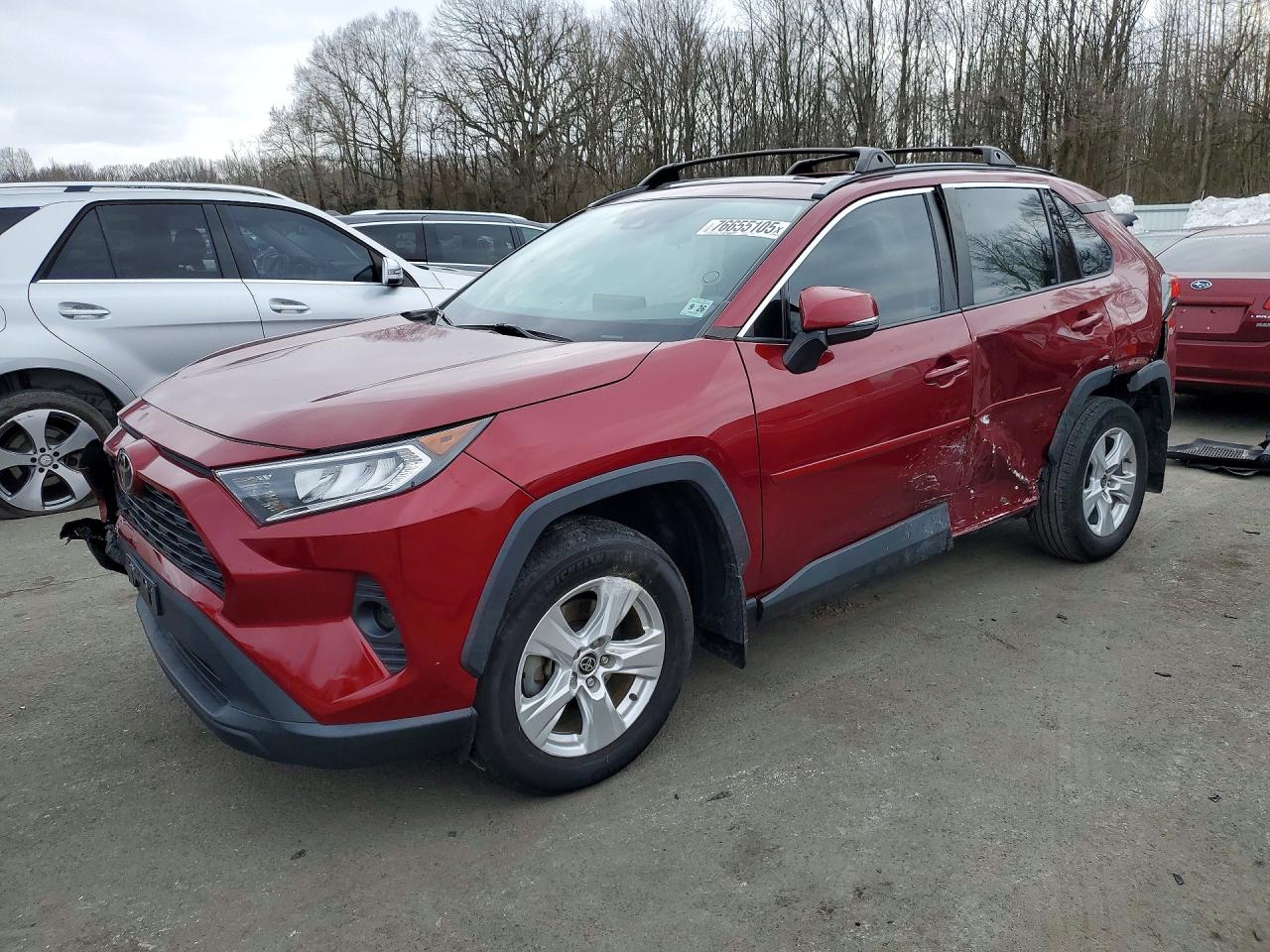 2021 TOYOTA RAV4 XLE