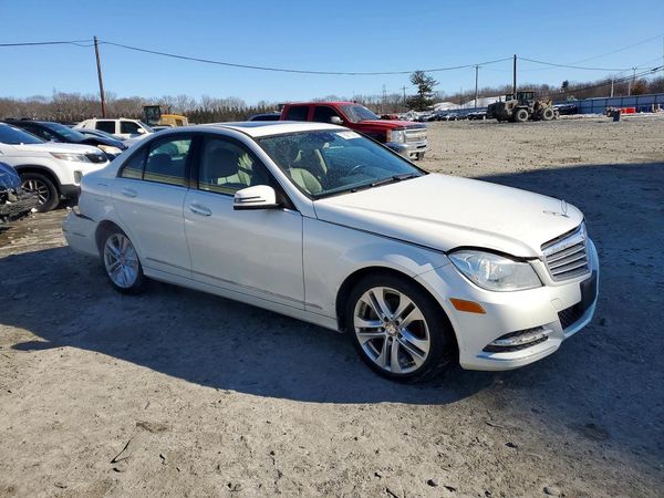 2012 MERCEDES-BENZ C C300 4-MATIC