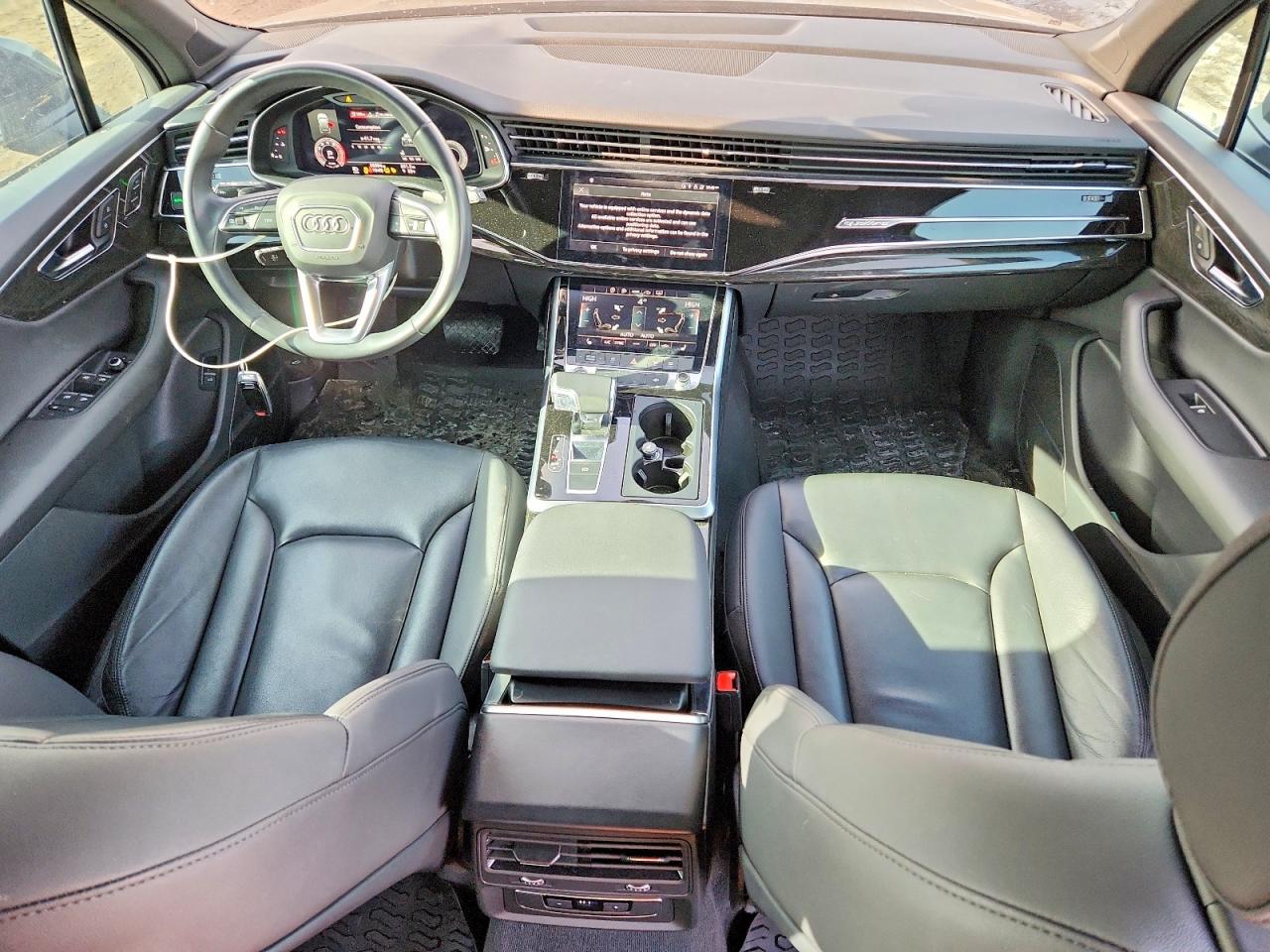 2022 AUDI Q7