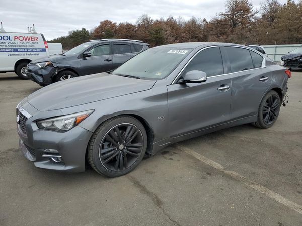 2017 INFINITI Q50