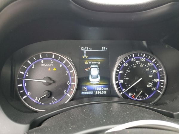2017 INFINITI Q50