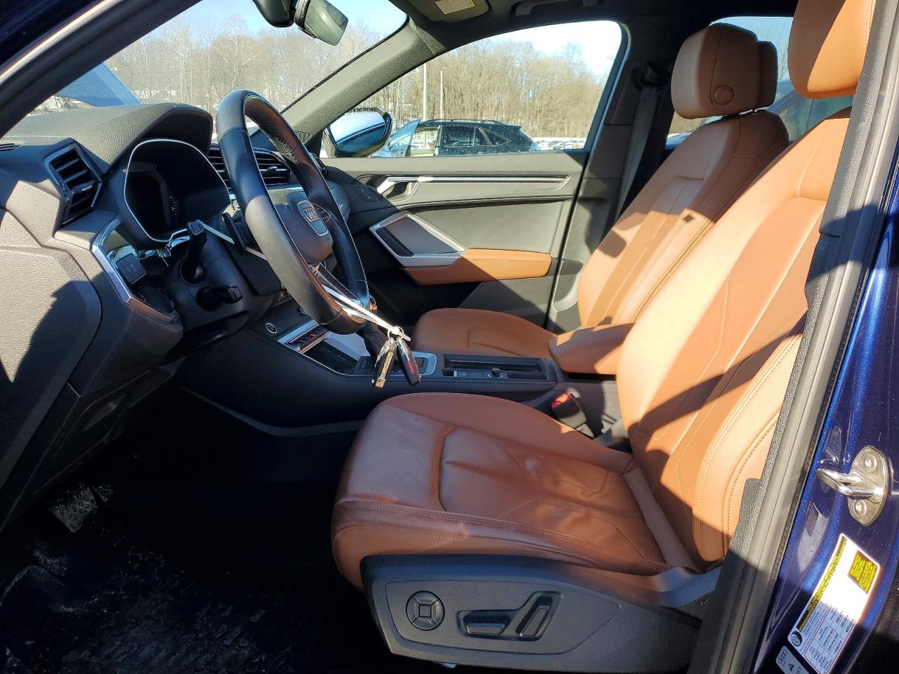 2024 AUDI Q3 S Line quattro Premium