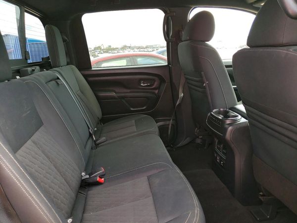 2019 NISSAN TITAN
