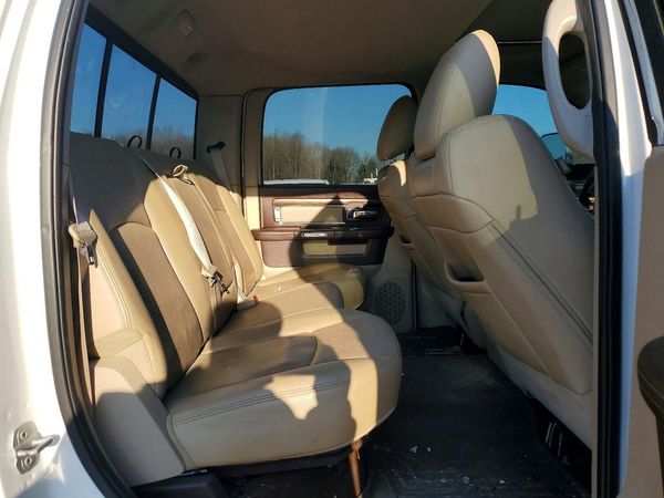 2016 RAM 2500 LARAMIE CREW CAB 4X4