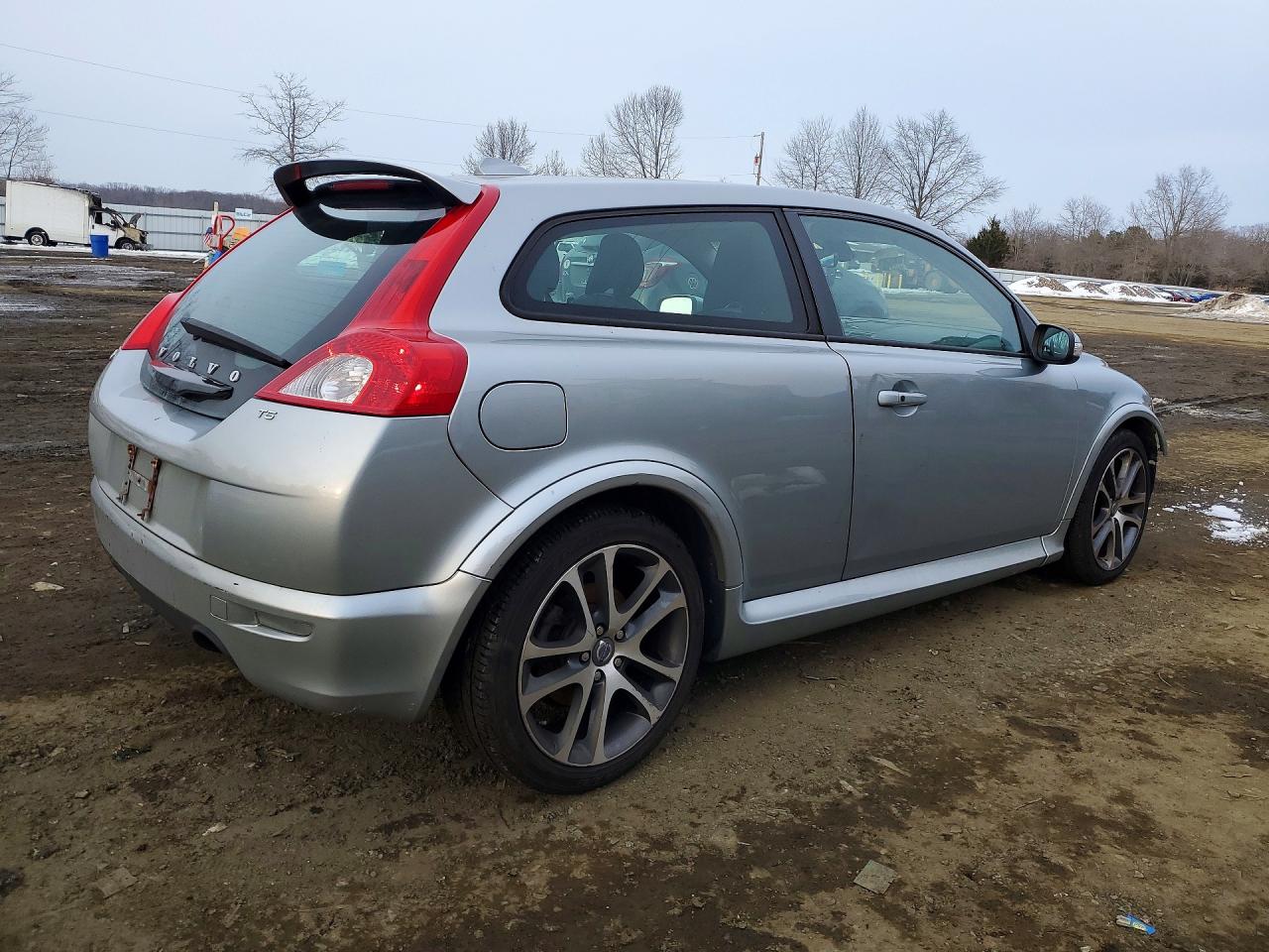 2009 VOLVO C30