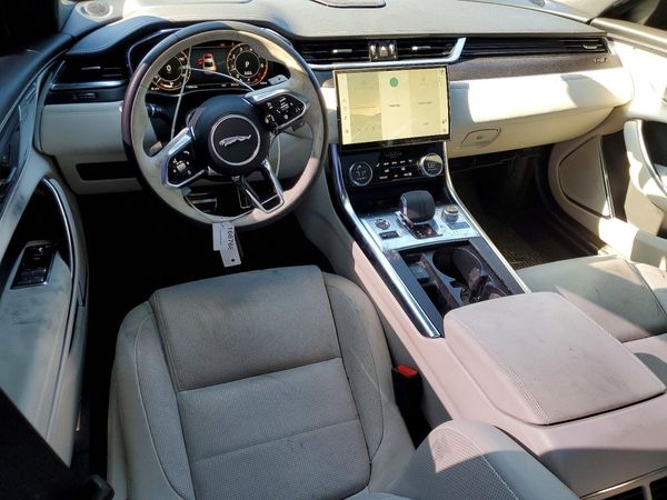 2024 JAGUAR XF