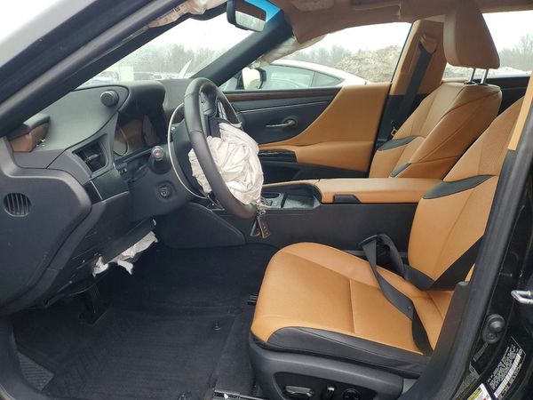 2023 LEXUS ES 300H