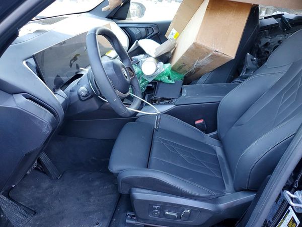 2025 BMW X3 30 xDrive — DENT