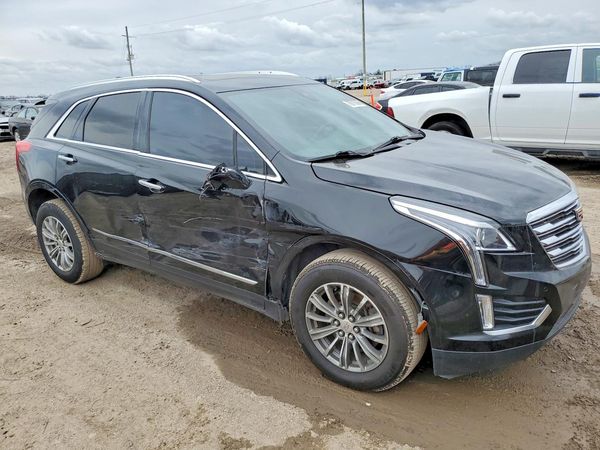 2018 CADILLAC XT5 Luxury