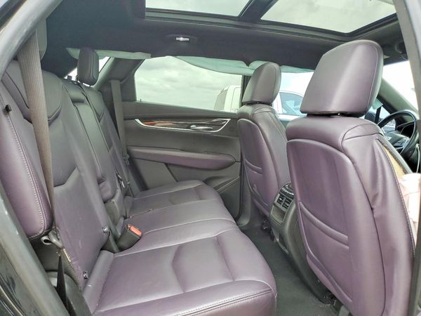 2018 CADILLAC XT5 Luxury