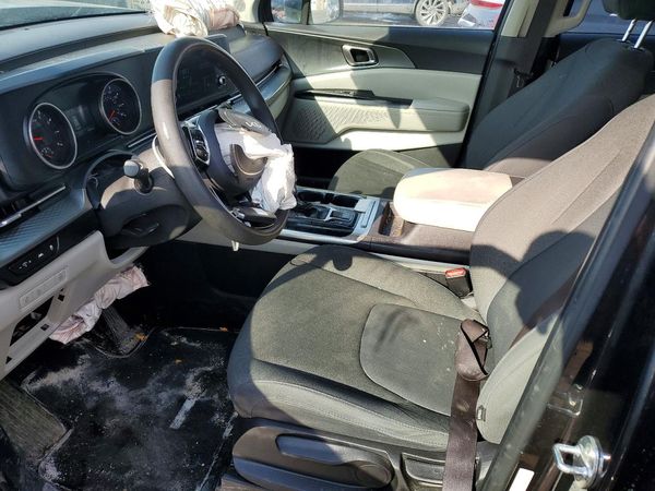 2022 KIA CARNIVAL LX, LX Seat Package