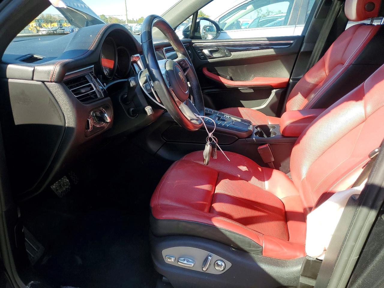 2021 PORSCHE MACAN S