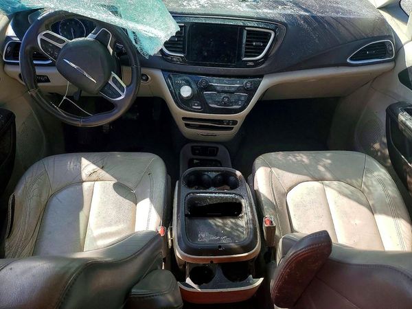 2017 CHRYSLER PACIFICA