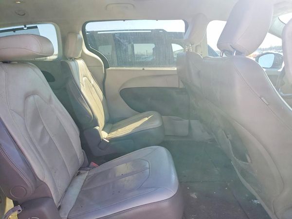 2017 CHRYSLER PACIFICA