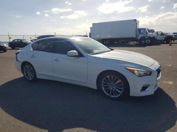 2019 INFINITI Q50
