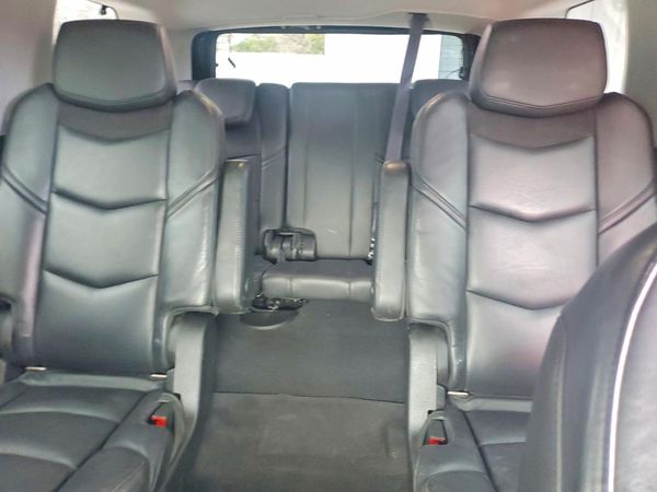 2015 CADILLAC ESCALADE Luxury