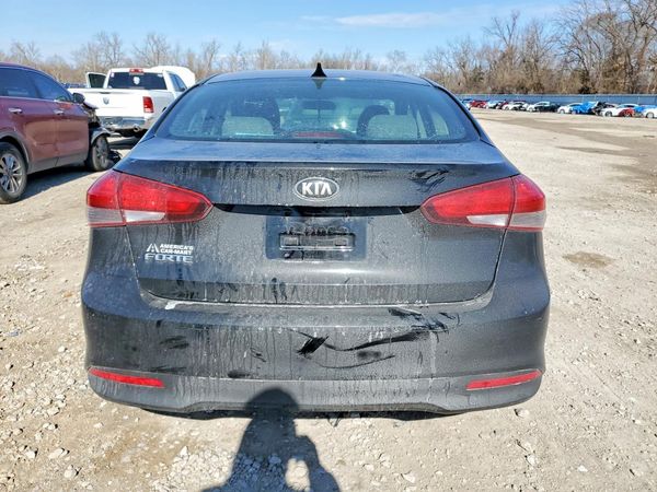 2017 KIA FORTE LX Base
