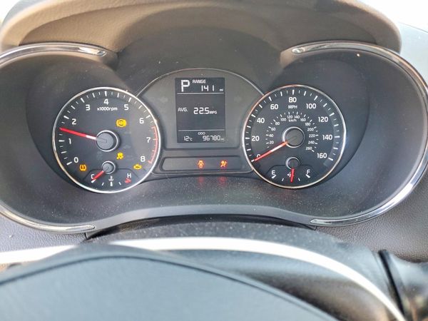 2017 KIA FORTE LX Base