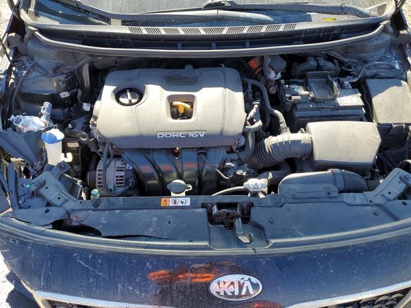2017 KIA FORTE LX Base