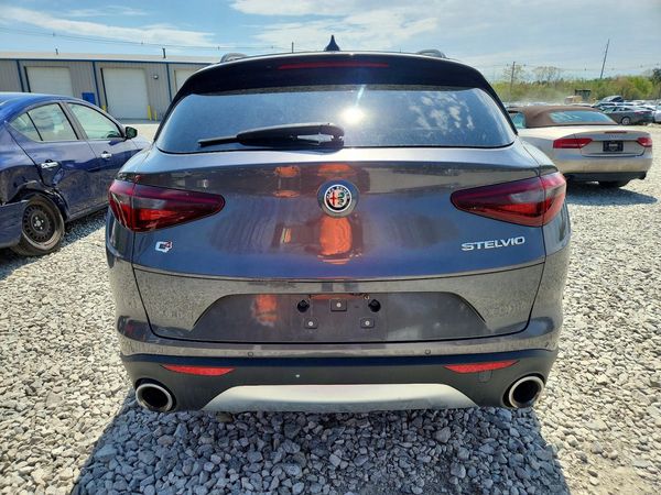 2018 ALFA ROMEO STELVIO AWD