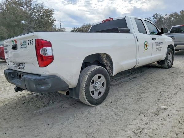 2021 TOYOTA TUNDRA SR5 grade