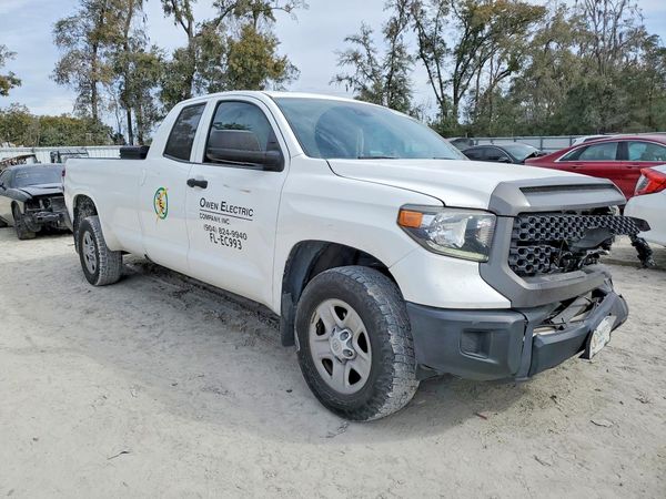 2021 TOYOTA TUNDRA SR5 grade