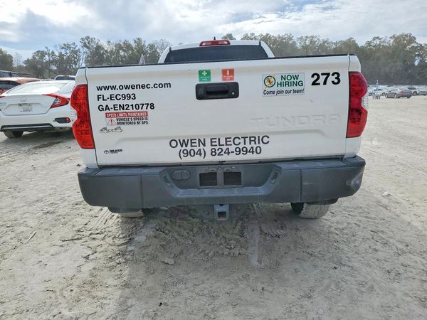 2021 TOYOTA TUNDRA SR5 grade
