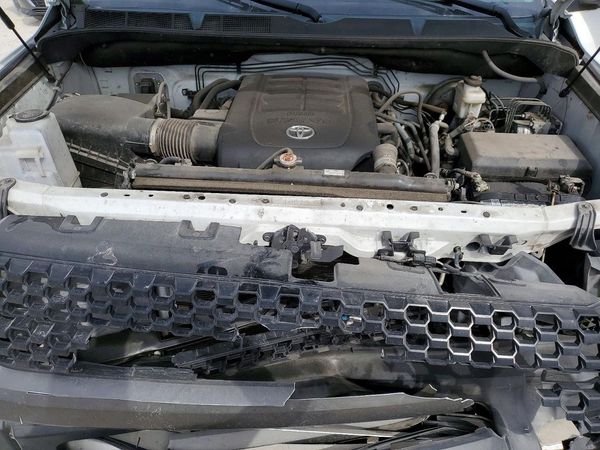 2021 TOYOTA TUNDRA SR5 grade