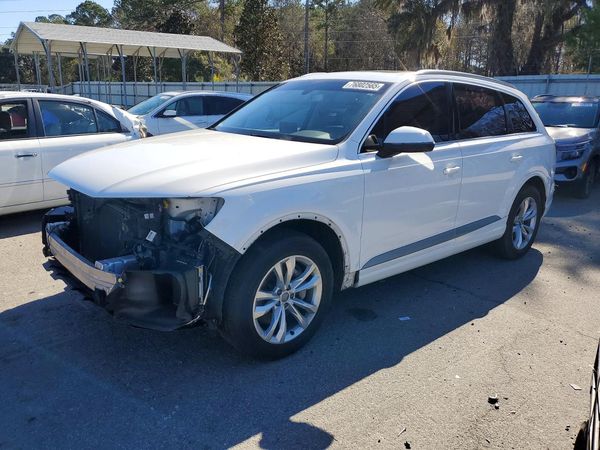2017 AUDI Q7