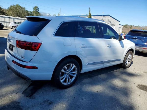 2017 AUDI Q7
