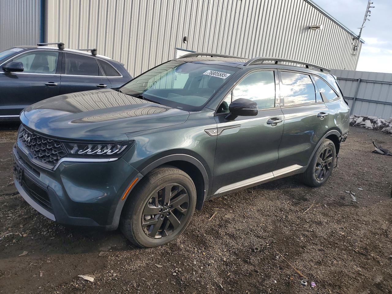 2022 KIA SORENTO S
