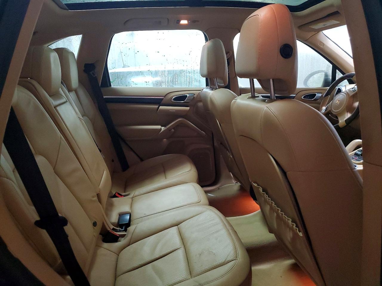 2013 PORSCHE CAYENNE