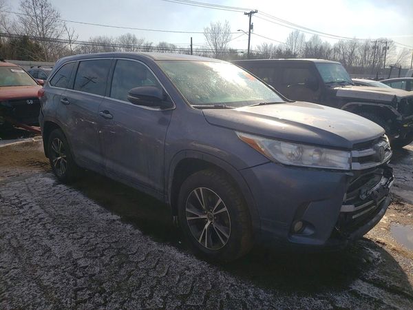 2018 TOYOTA HIGHLANDER