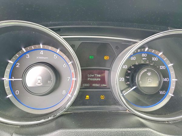 2014 HYUNDAI SONATA
