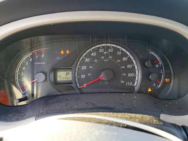 2013 TOYOTA SIENNA