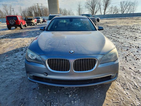 2012 BMW 750 750Li/Alpina B7