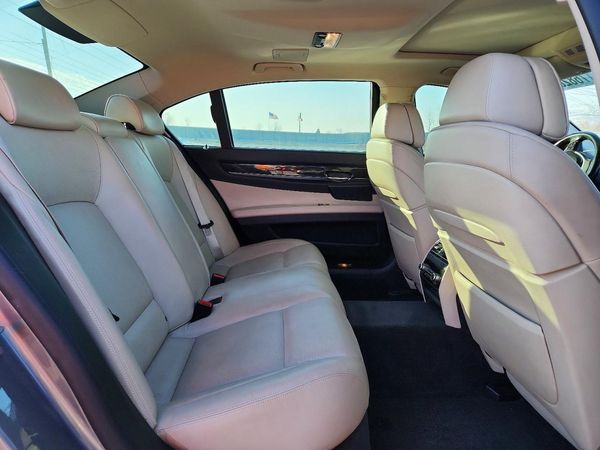 2012 BMW 750 750Li/Alpina B7