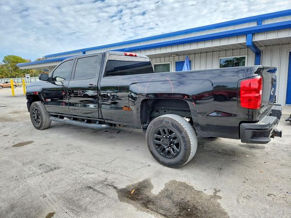2019 CHEVROLET SILVERADO LT