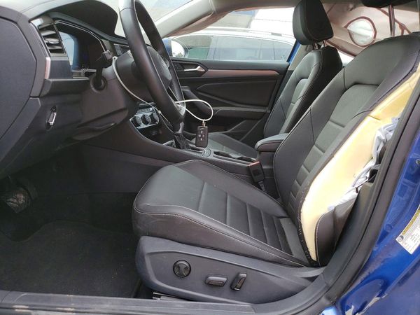 2023 VOLKSWAGEN JETTA SE — DENT