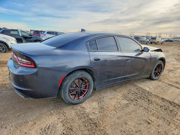 2018 DODGE CHARGER SXT Plus