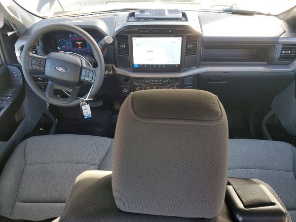 2024 FORD F150