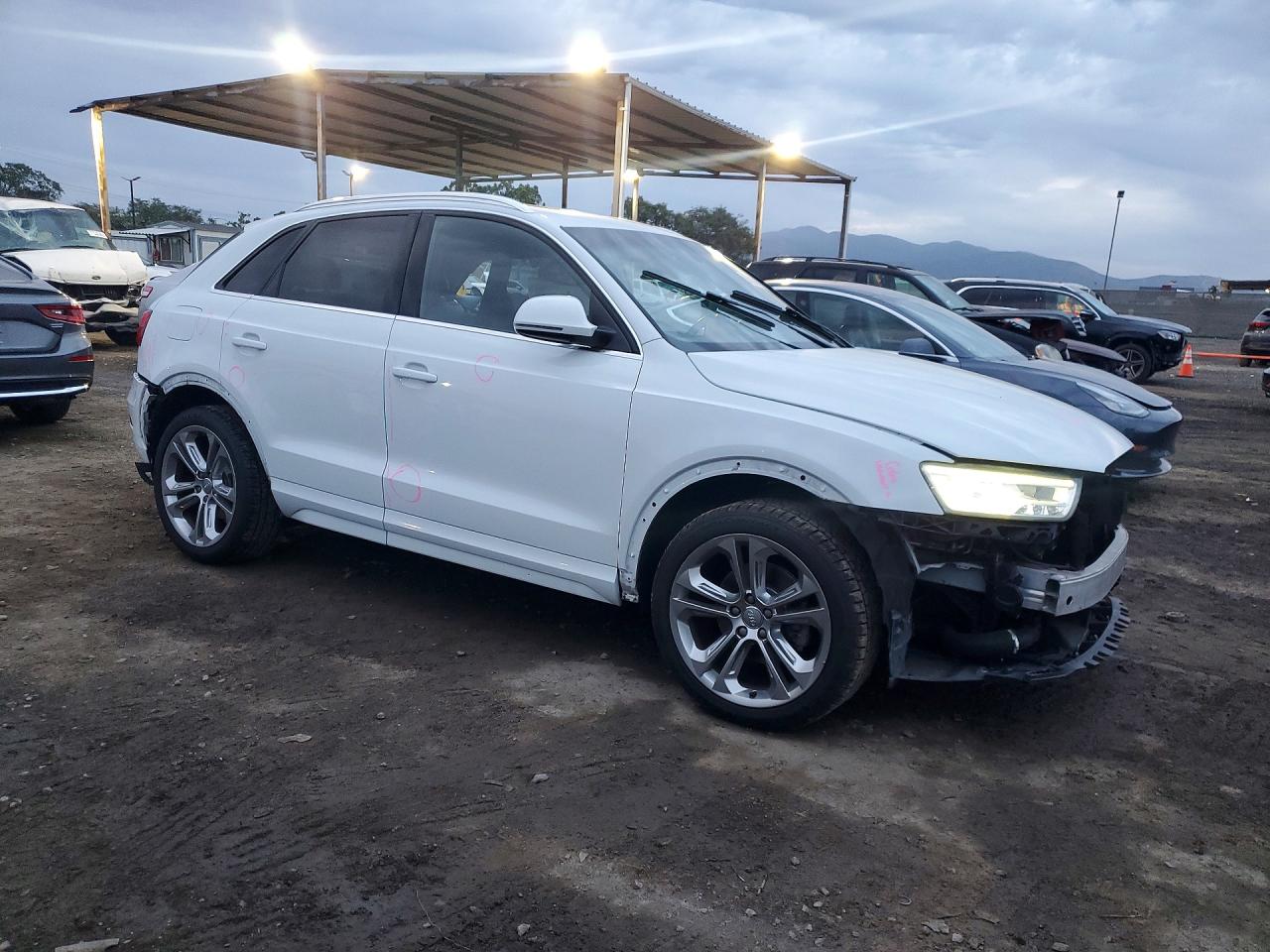 2018 AUDI Q3