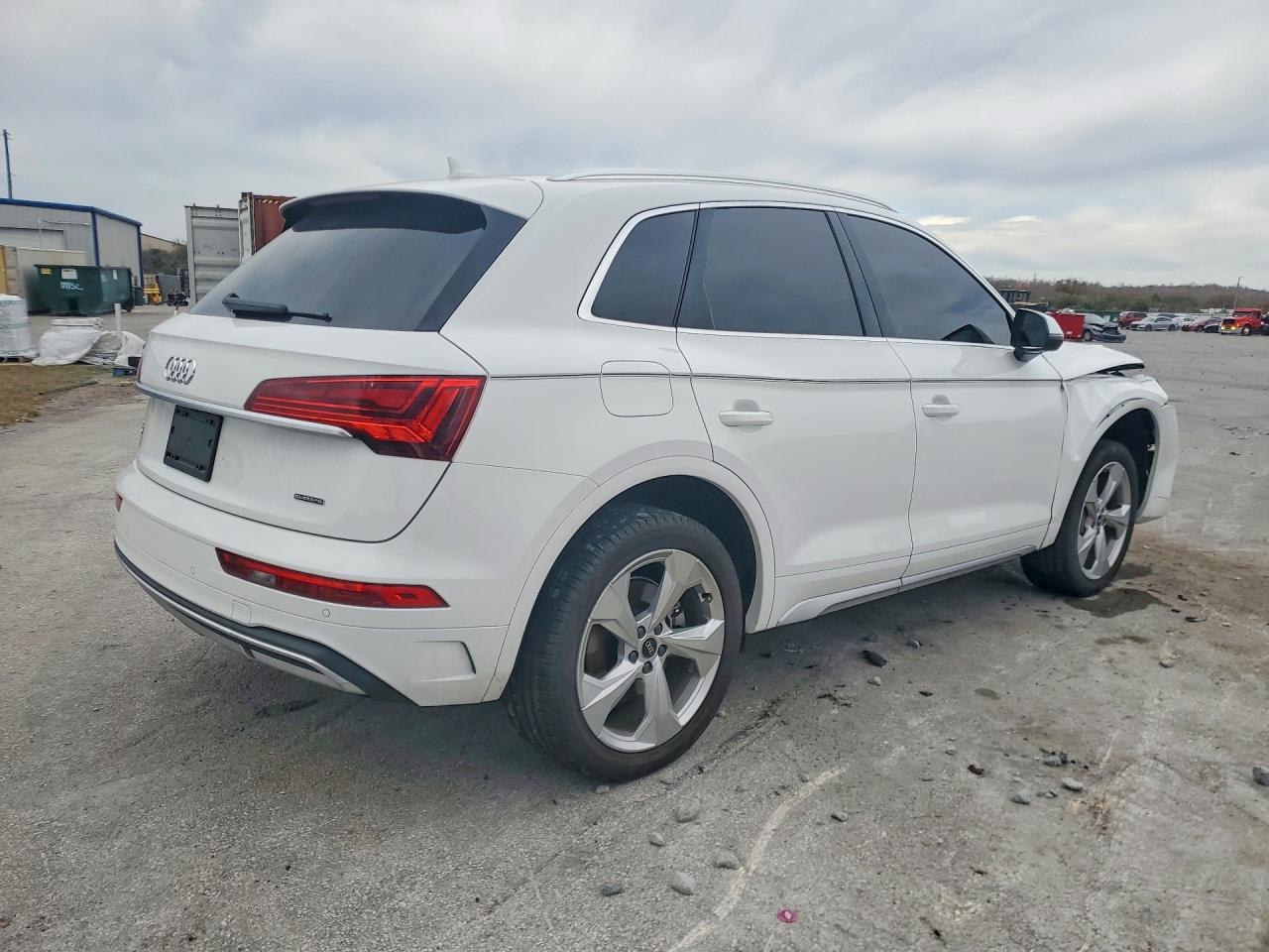 2021 AUDI Q5