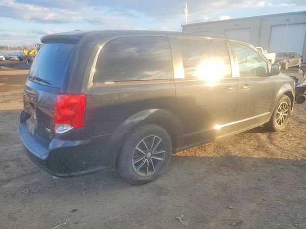 2018 DODGE CARAVAN SE