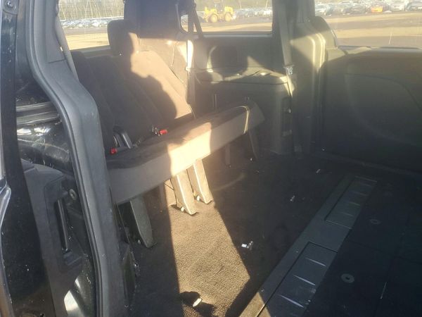2018 DODGE CARAVAN SE
