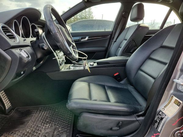 2012 MERCEDES-BENZ C