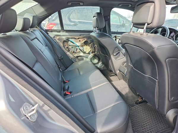 2012 MERCEDES-BENZ C
