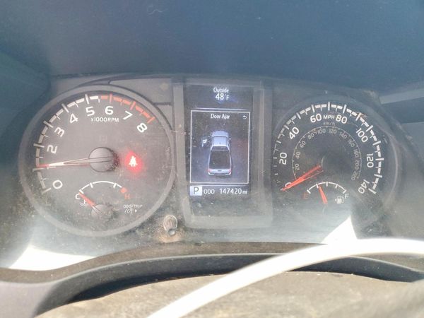 2019 TOYOTA TACOMA SR5